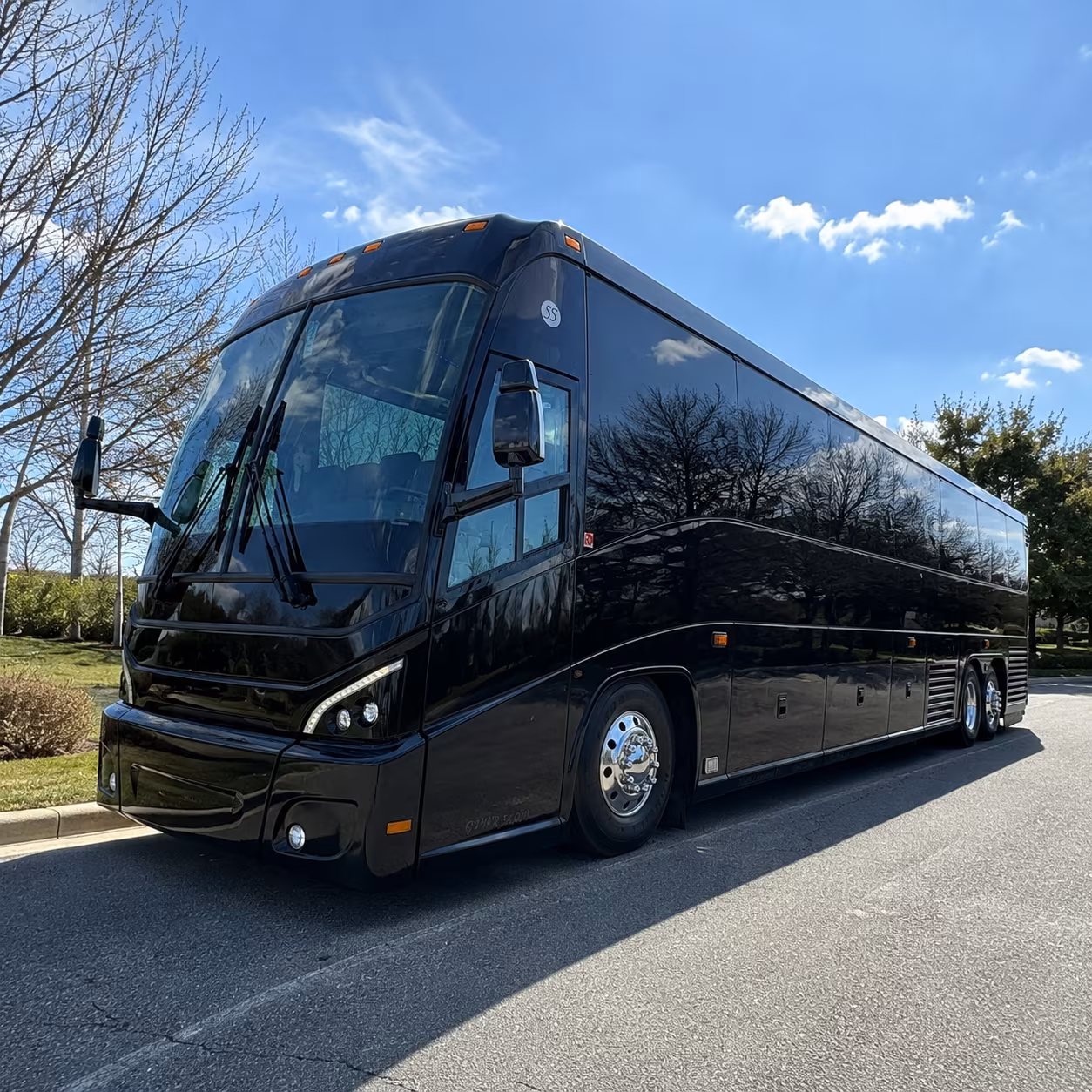 charter buses for franklin s veterans day parade and military ceremonies