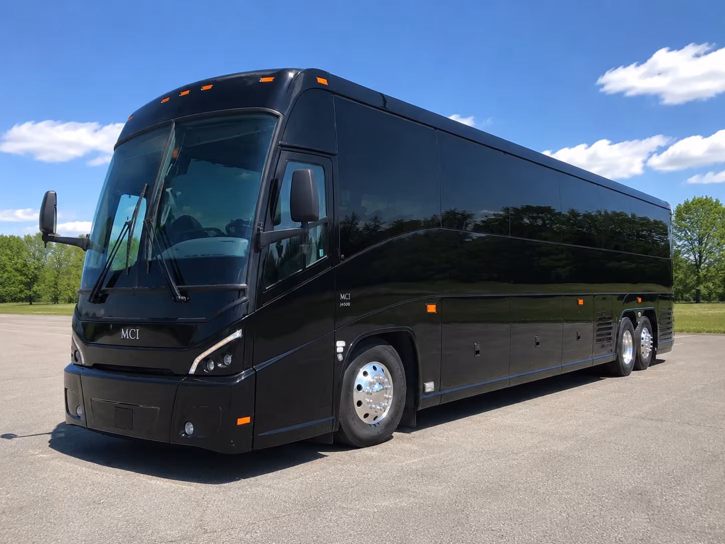 tennessee titans game day bus rentals from franklin