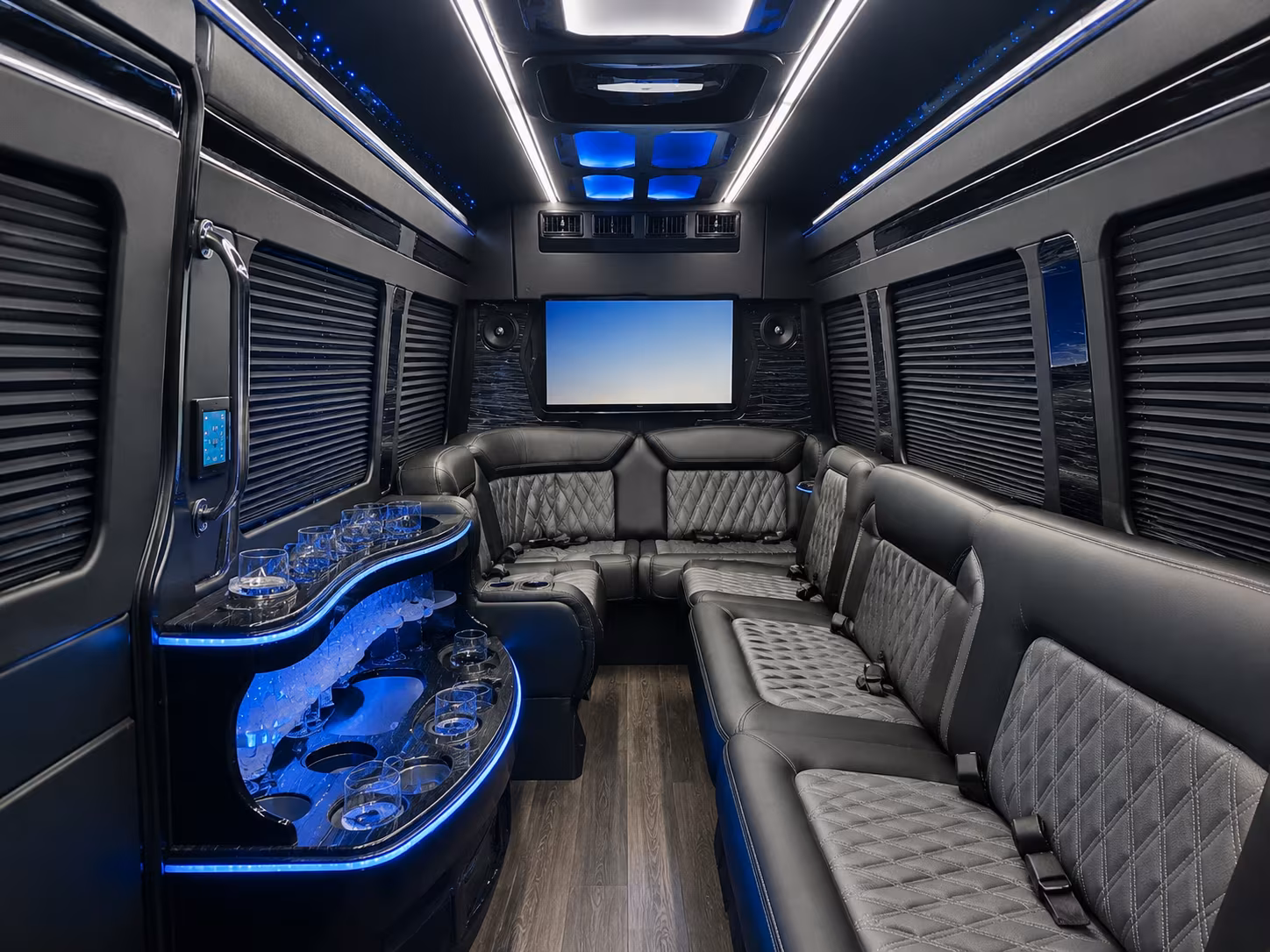 youth and travel sports team bus rentals in franklin